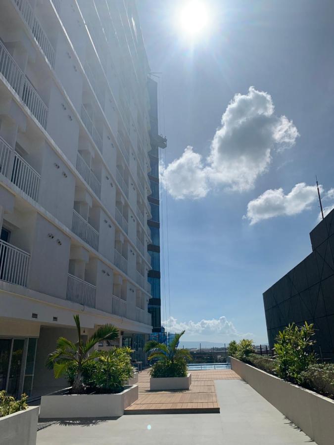 Hola! Condotel @ Inspiria Davao City Kültér fotó